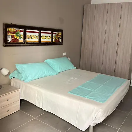 Apartment Tranquil In Historical Centre Trapani